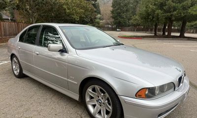 2003 BMW 525IA 525I