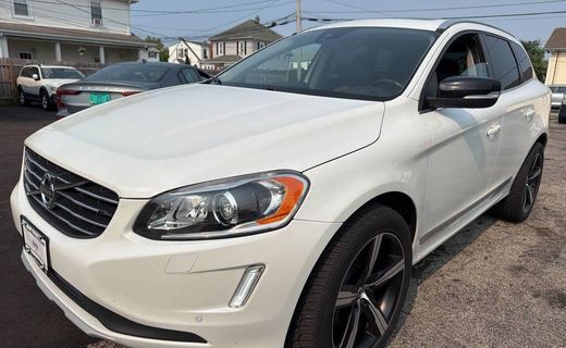 2017 Volvo XC60 Dynamic