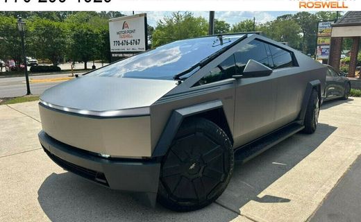 2024 Tesla Cybertruck Cyberbeast