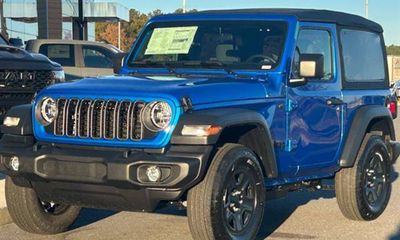 2026 Jeep Wrangler Sport
