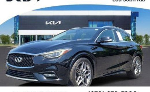 2017 Infiniti QX30 Premium