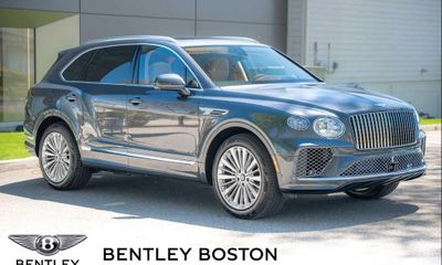 2026 Bentley Bentayga V8