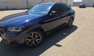 2024 BMW X4 M40i
