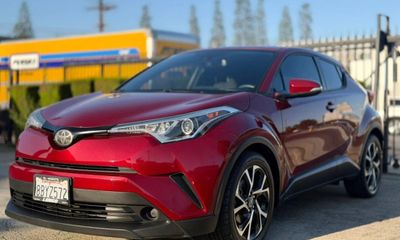 2018 Toyota C-HR XLE
