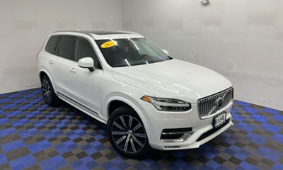 2024 Volvo XC90 Plus Bright