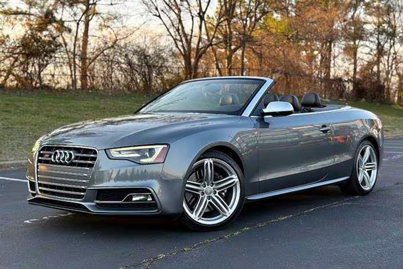 2013 Audi S5 — a typically priced live listing
