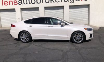 2020 Ford Fusion SEL