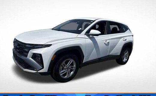 2025 Hyundai Tucson SE