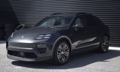 2024 Porsche Macan 4 Electric