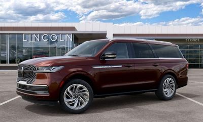 2027 Lincoln Navigator L Reserve
