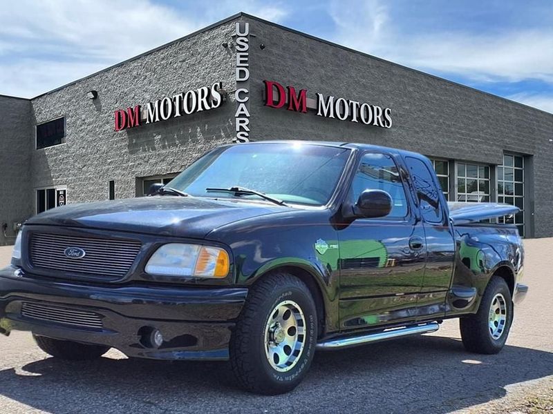 2000 Ford F 150 — a typically priced live listing