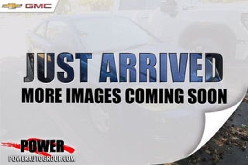 2005 Chevrolet Cobalt — a typically priced live listing
