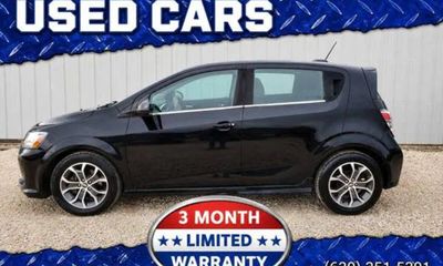 2017 Chevrolet Sonic LT