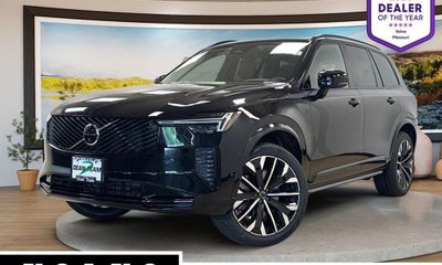 2026 Volvo XC90 Ultra Dark