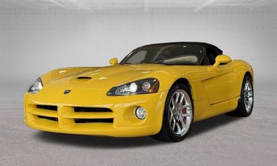 2005 Dodge Viper Base