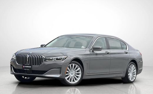 2020 BMW 740I