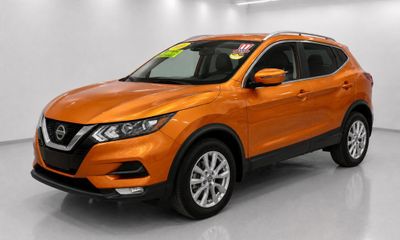 2022 Nissan Rogue Sport SV