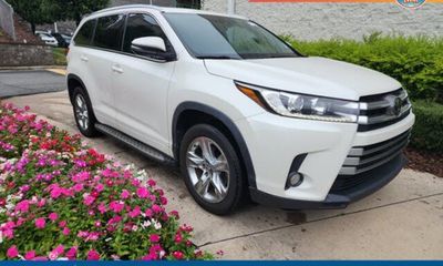 2018 Toyota Highlander LTD Platinum