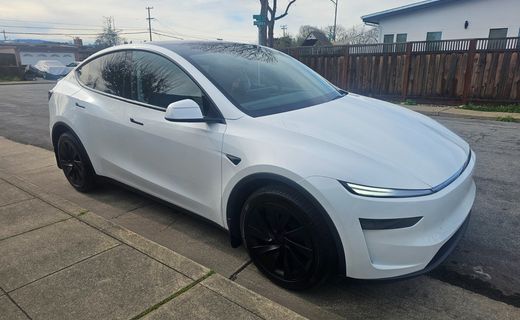 2026 Tesla Model Y Long Range