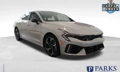 2025 Kia K5 GT Line