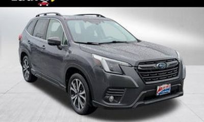 2023 Subaru Forester Limited ES Navi