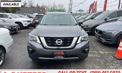 2017 Nissan Pathfinder S
