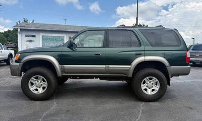 2000 Toyota 4Runner Luxury