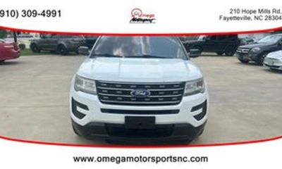 2017 Ford Explorer Base