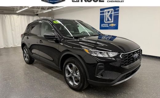 2025 Ford Escape ST Line