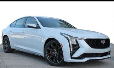 2026 Cadillac CT5 Sport