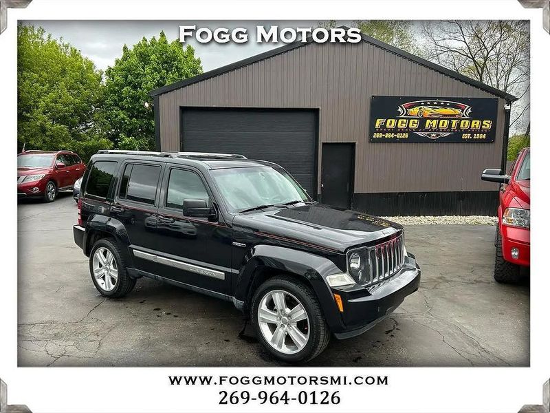 2012 Jeep Liberty — a typically priced live listing