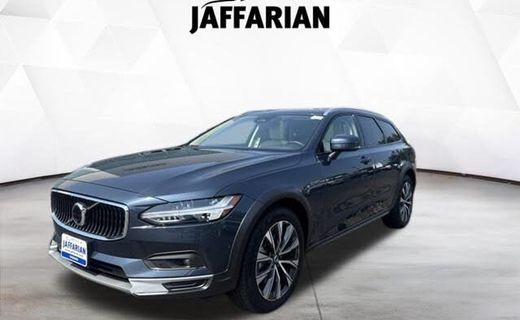 2025 Volvo V90CC Plus