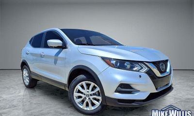 2021 Nissan Rogue Sport SV