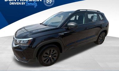 2023 Volkswagen Taos S W IQ