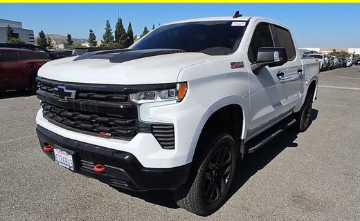 2023 Chevrolet Silverado LT