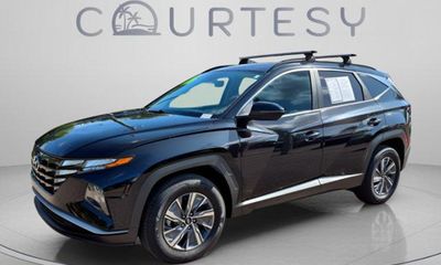 2022 Hyundai Tucson Blue