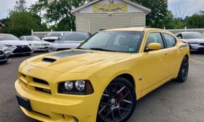 2007 Dodge Charger SRT8