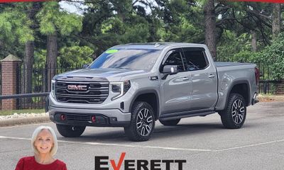 2026 GMC Sierra AT4