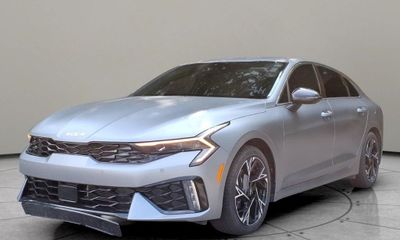 2025 Kia K5 GT Line