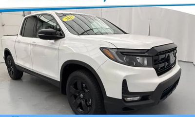 2025 Honda Ridgeline Black Edition