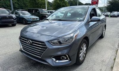 2019 Hyundai Accent SE AND SEL