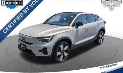 2023 Volvo C40 Ultimate Dark