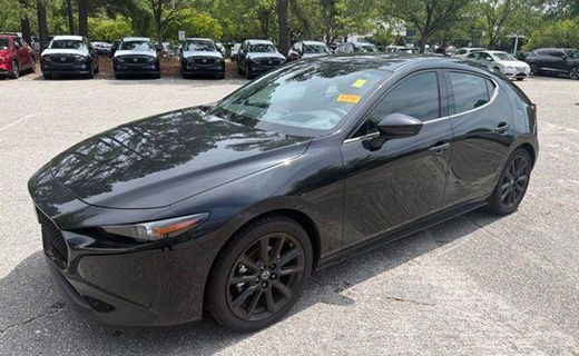 2026 Mazda MAZDA3 Premium