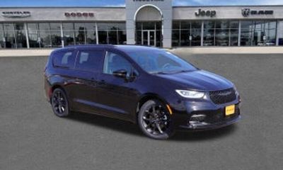 2025 Chrysler Pacifica Limited