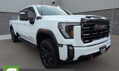 2024 GMC Sierra HD AT4