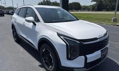 2026 Kia Sportage EX