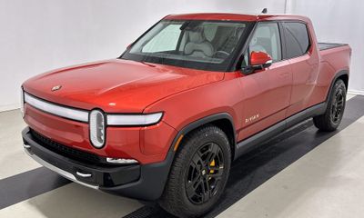 2022 Rivian R1T Adventure