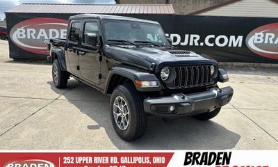 2025 Jeep Gladiator Sport