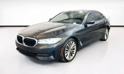2022 BMW 530I