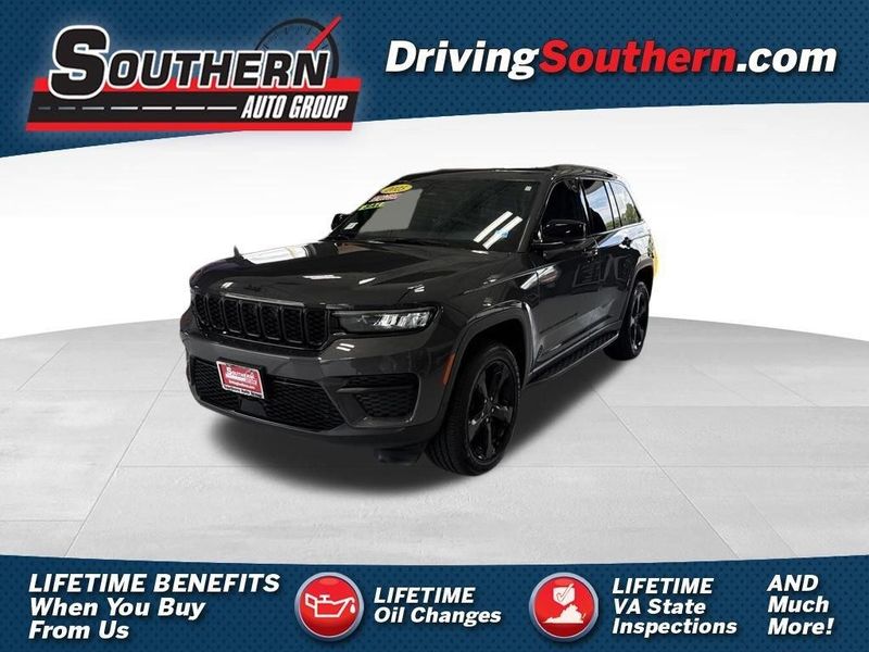 2025 Jeep Grand Cherokee — a typically priced live listing